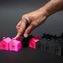 The Pros and Cons of Consolidating Mortgage Debt